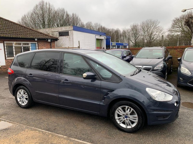 FORD S-MAX