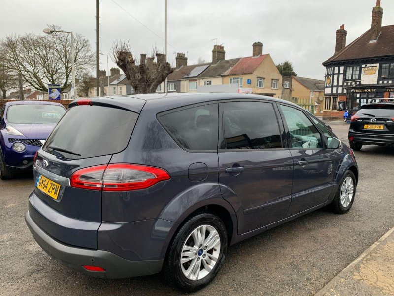 FORD S-MAX