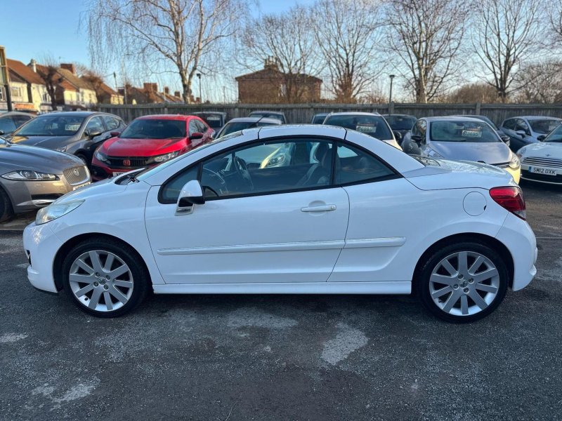 PEUGEOT 207 CC
