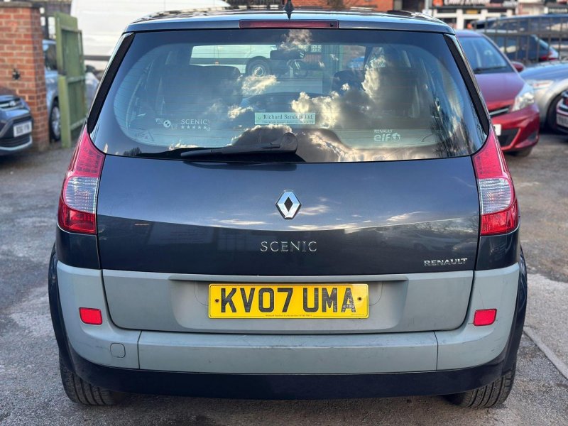 RENAULT SCENIC