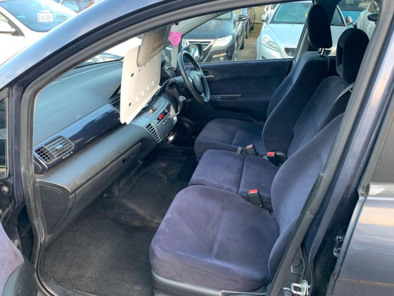 HONDA FR-V