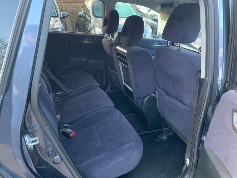 HONDA FR-V