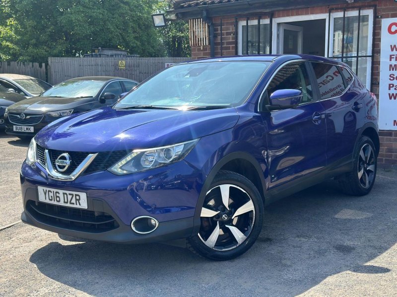 View NISSAN QASHQAI 1.5 dCi N-Connecta 2WD Euro 6 (s/s) 5dr