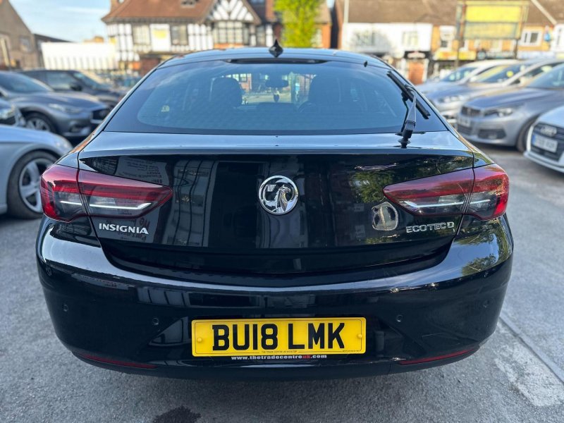 VAUXHALL INSIGNIA