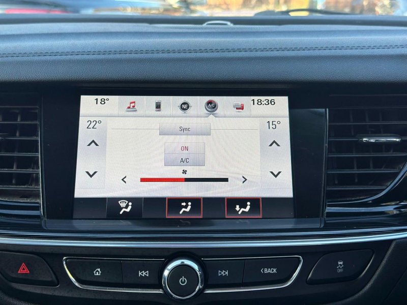 VAUXHALL INSIGNIA