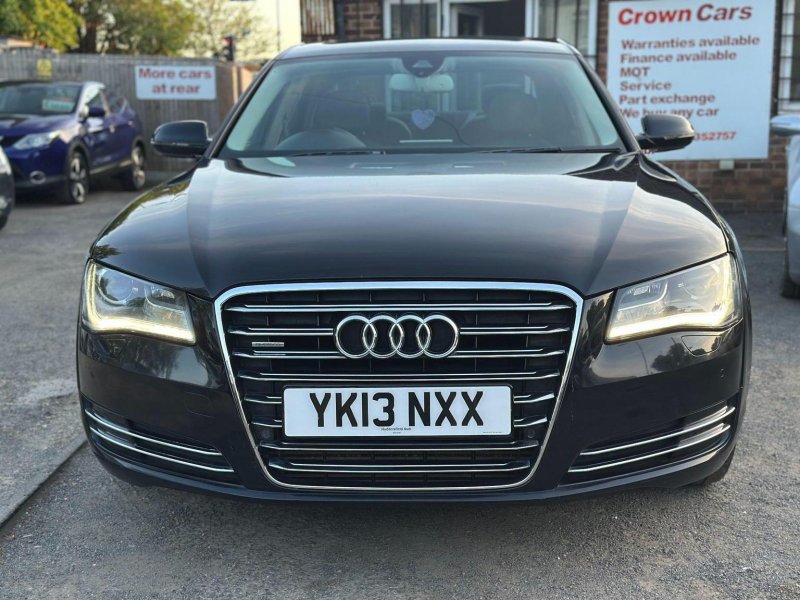 AUDI A8