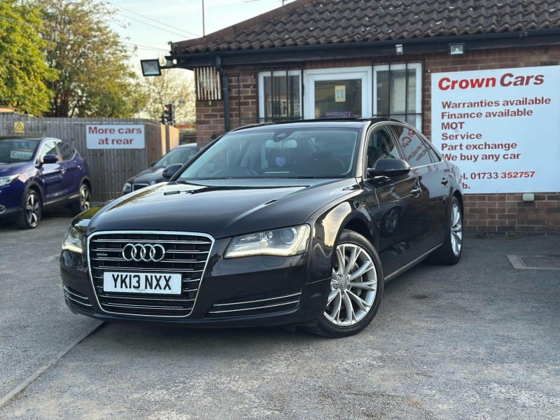 AUDI A8