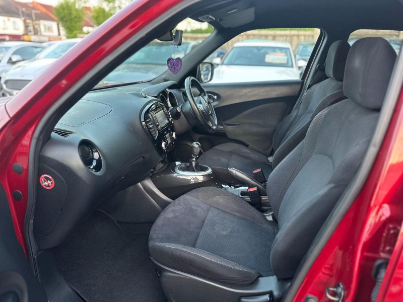 NISSAN JUKE