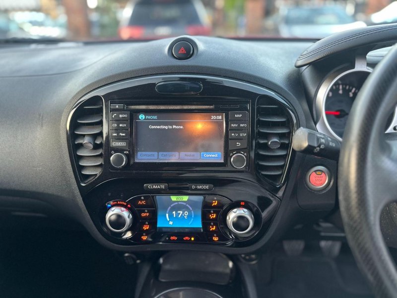 NISSAN JUKE