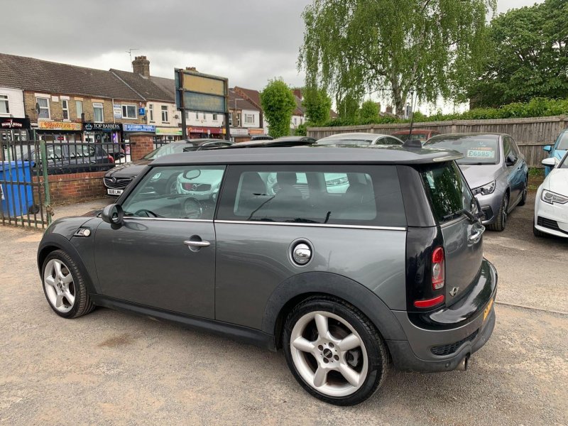 MINI CLUBMAN
