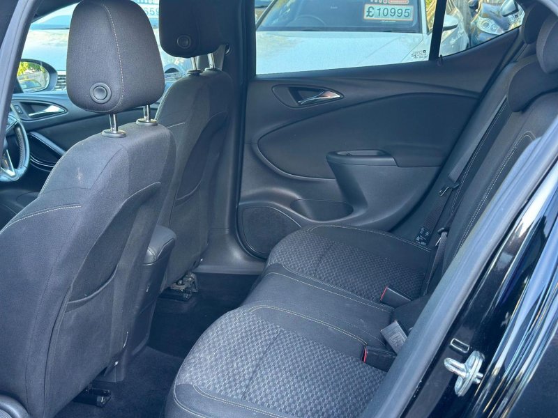 VAUXHALL ASTRA
