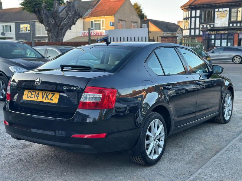 SKODA OCTAVIA