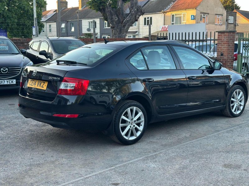 SKODA OCTAVIA