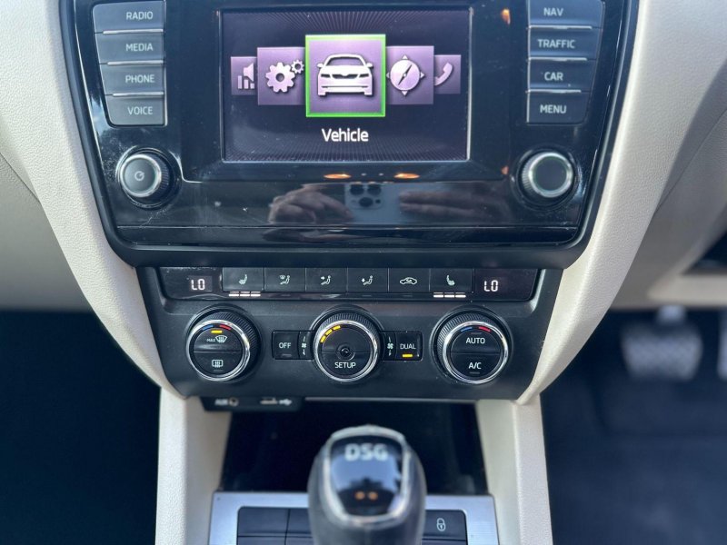 SKODA OCTAVIA