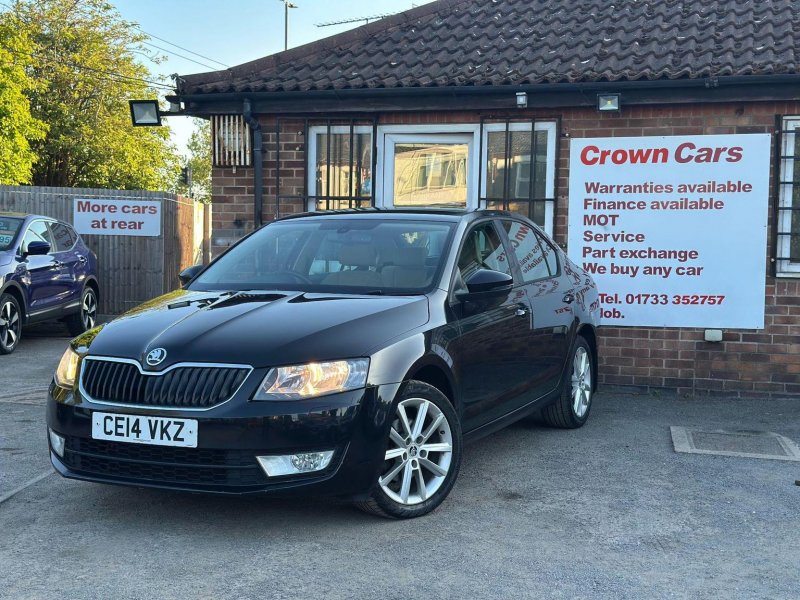 View SKODA OCTAVIA 2.0 TDI Elegance DSG Euro 5 (s/s) 5dr