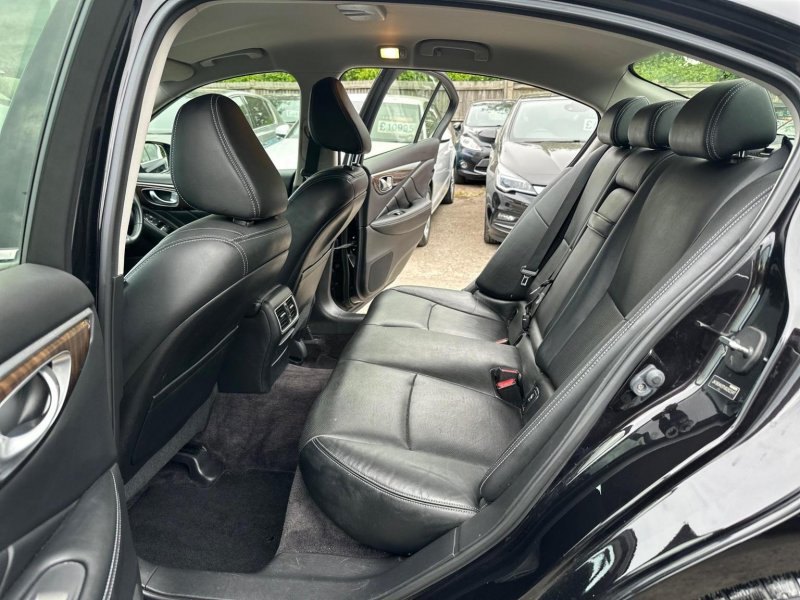 INFINITI Q50