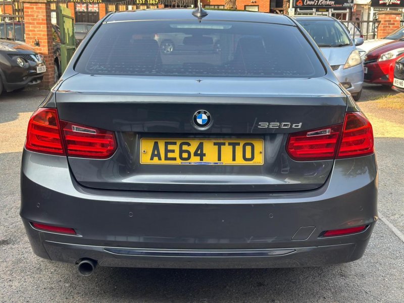 BMW 3 SERIES