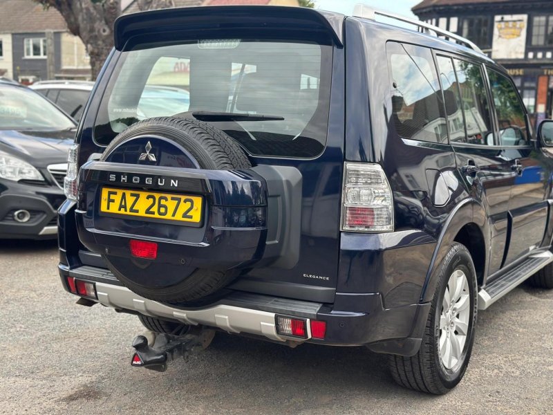 MITSUBISHI SHOGUN