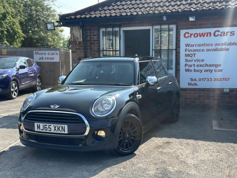 View MINI HATCH 1.5 Cooper D Euro 6 (s/s) 5dr