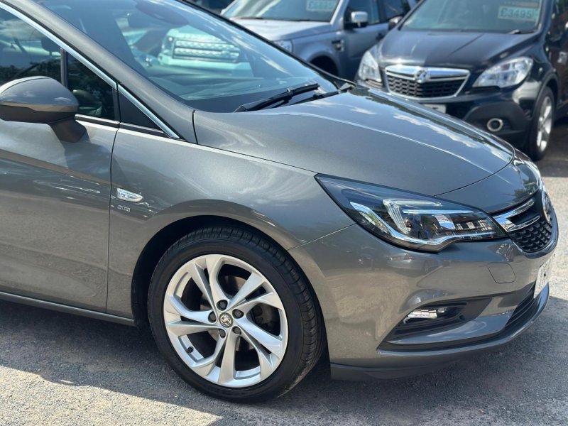VAUXHALL ASTRA