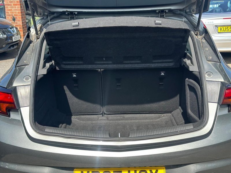 VAUXHALL ASTRA